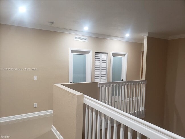 Building Photo - 4 br, 3 bath House - Bellagio At Vizcaya