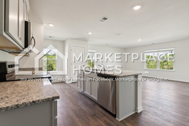 Building Photo - 702 Newtons Wy