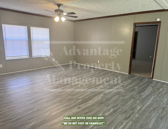 Building Photo - Perfect for Families: Spacious 5-Bedroom Home in Greenbrier!