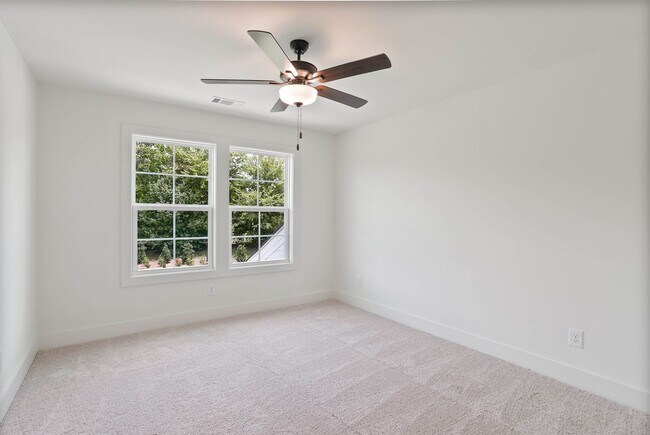 Building Photo - Designer Home zoned for Pike Road Schools!