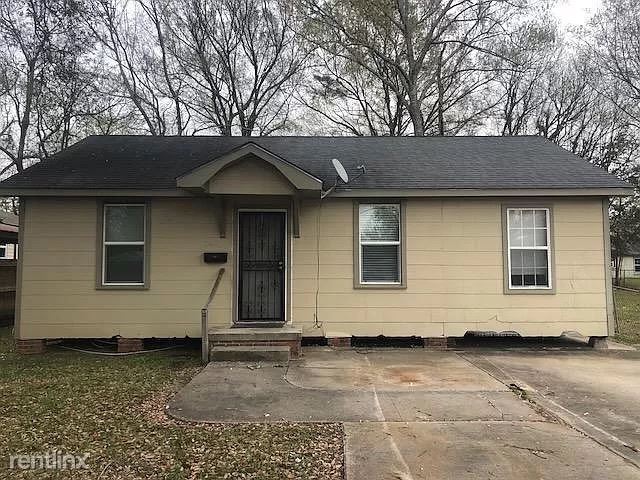 Primary Photo - 3 br, 1 bath House - 3648 Beechwood Drive