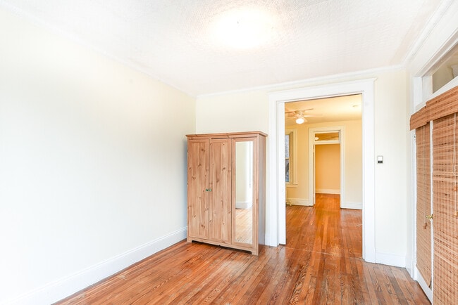 Building Photo - 3116 13th St NW