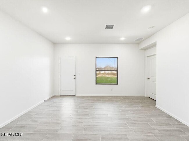 Building Photo - 13961 Victory Sky Ave
