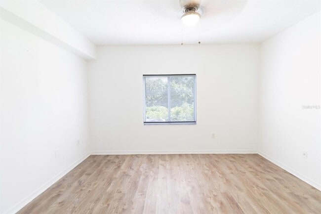 Building Photo - 9510 Newdale Way