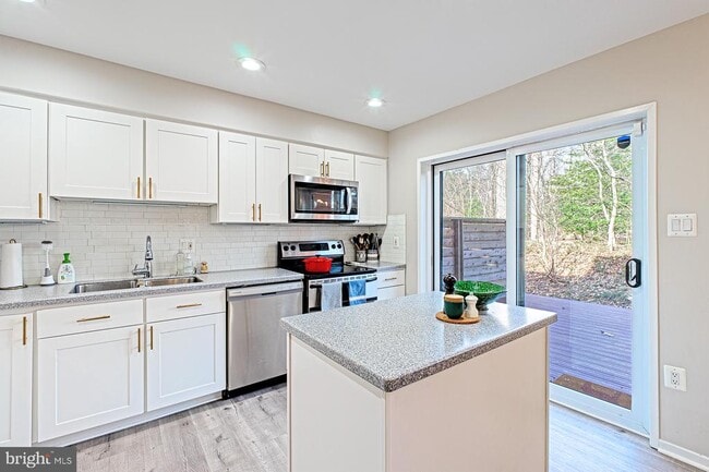 Building Photo - 11502 Sunder Ct