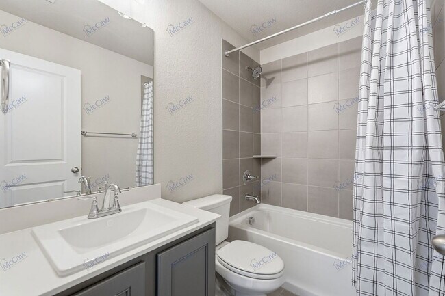 Building Photo - 7041 Helena Hl