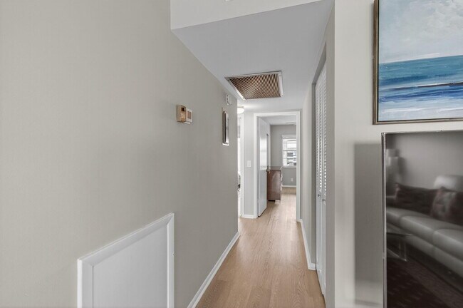 Building Photo - 4003 Wolverton E