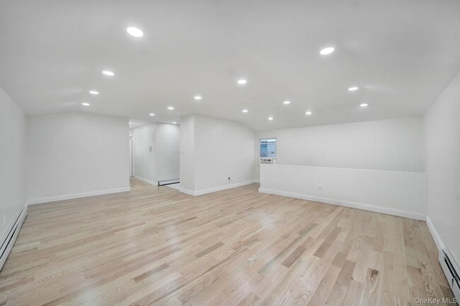 Building Photo - 109-87 Francis Lewis Blvd