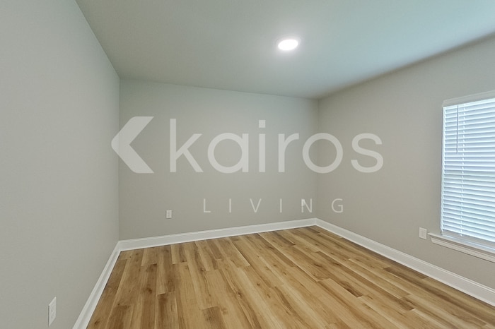 Building Photo - 13739 Pinyon Dr