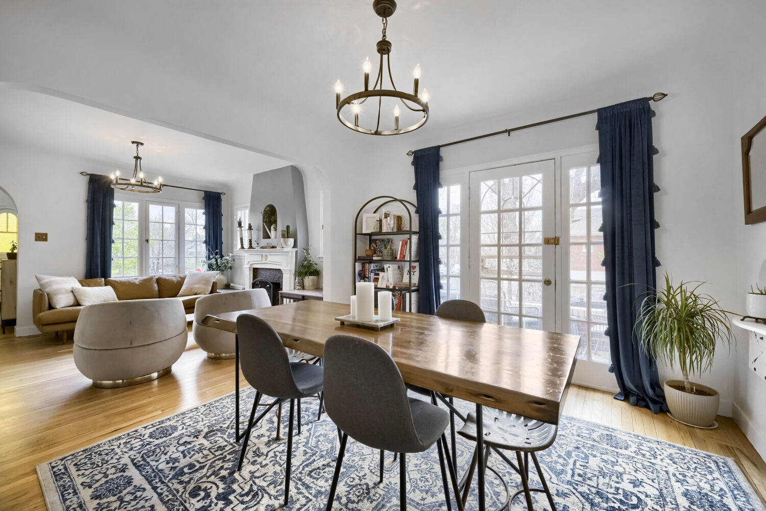 Building Photo - 3305 N Clay St