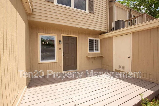 Building Photo - 2135 13th St