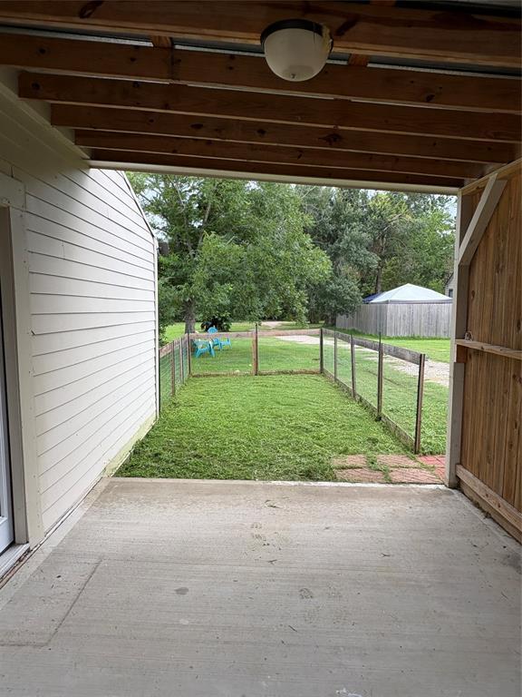 Building Photo - 21534 Cedar Ln