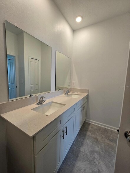 Building Photo - 1767 Foreman Rd