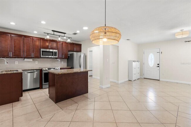 Building Photo - 3505 Prescott St N