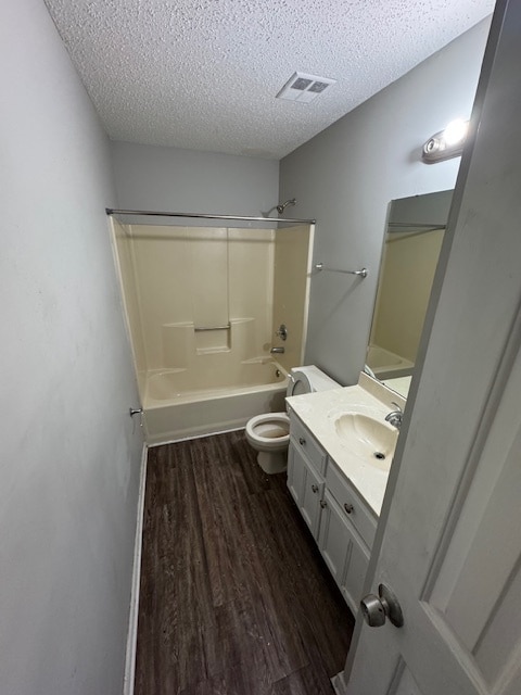 Building Photo - 5538 Oak Branch Cir N