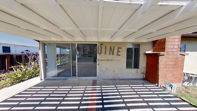 Building Photo - Coming Soon: 3Bd 2Ba Home in Lake Forest