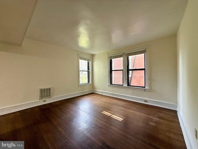 Building Photo - 1610 N Broom St