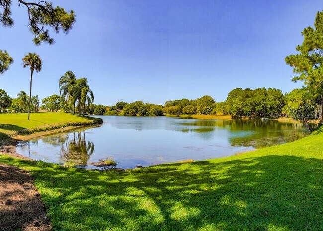 Building Photo - 4459 Oakley Greene