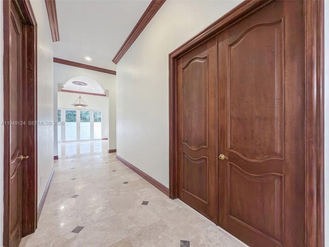 Building Photo - 8480 SW 98th St