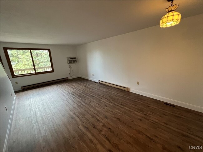 Building Photo - 29 Hillside Ave