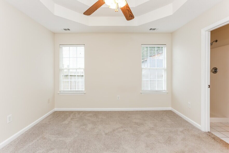 Building Photo - 402 Lafayette St