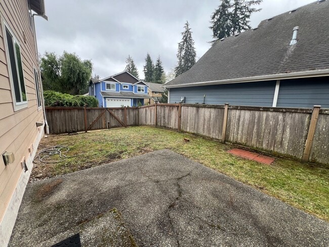 Building Photo - Large Four-Bedroom Home in the Heart of PO! Available for Rent NOW!