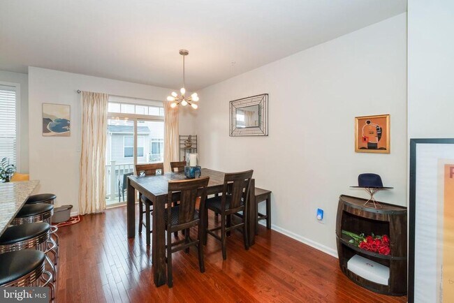 Building Photo - 9519 Smithview Pl