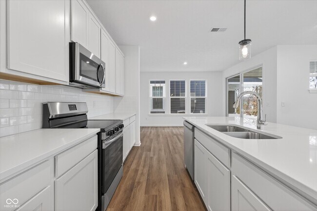 Building Photo - 15994 Meadow Frost Ct