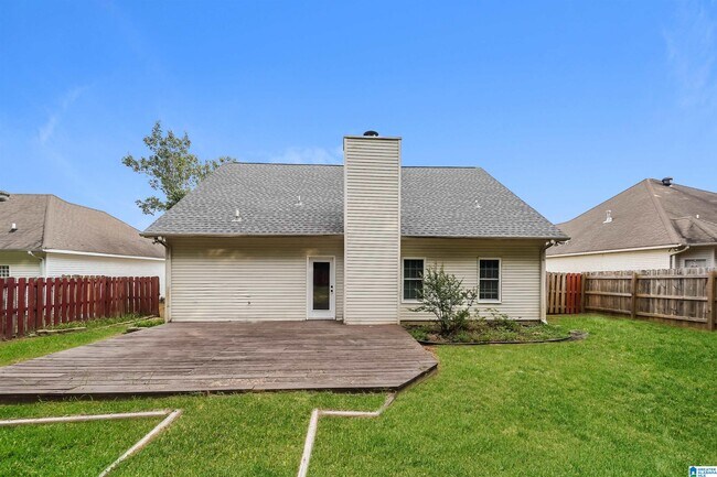 Building Photo - 317 Old Cahaba Trail