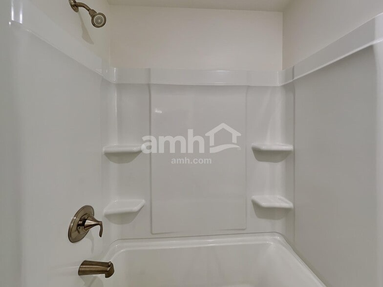 Building Photo - 3019 Ansley Place Rd