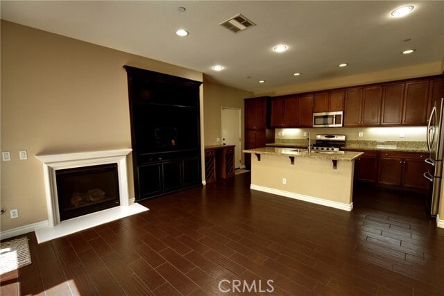 Building Photo - 6400 Marbella Ln