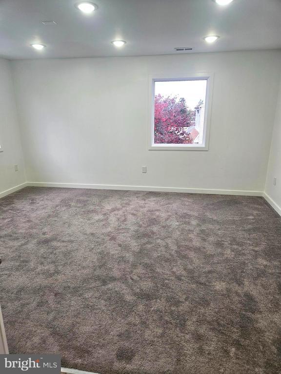 Building Photo - 454 Germantown Pike