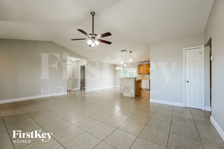 Building Photo - 2225 Tropicana Parkway W