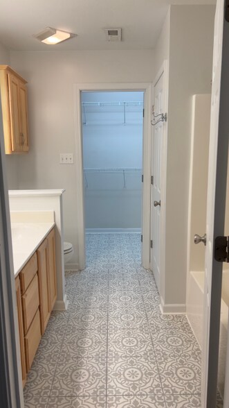 Building Photo - 3101 Pinex Ln