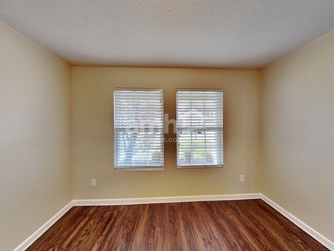 Building Photo - 3524 Boxelder Wy