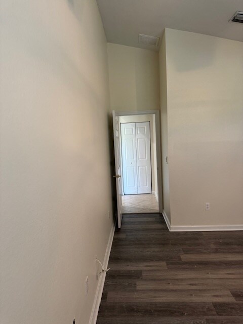 Building Photo - 11075 Lancewood St