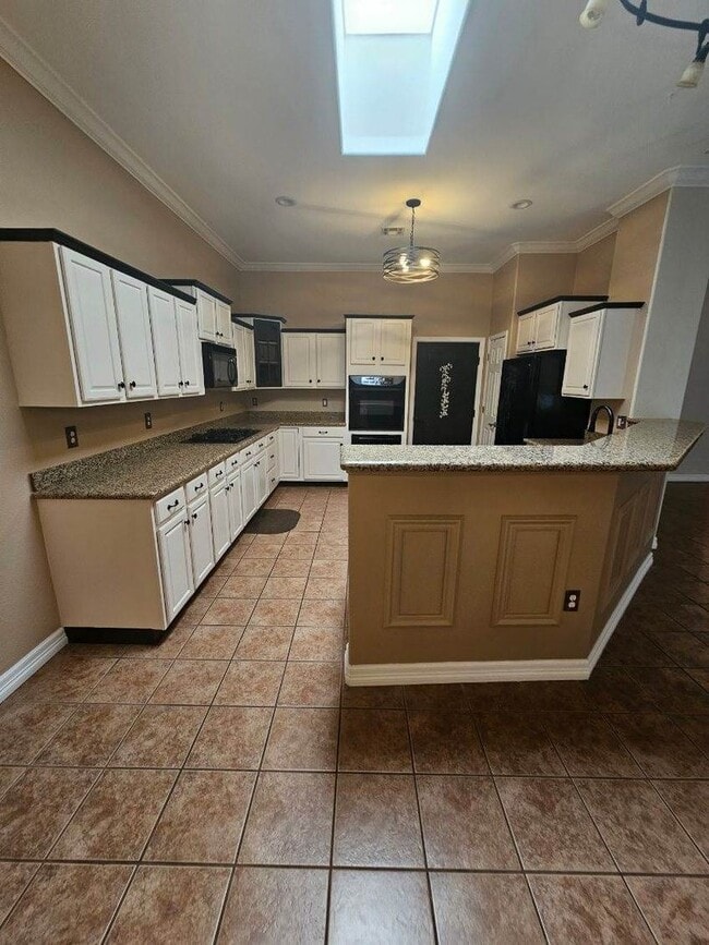 Building Photo - 5070 Usana Ct