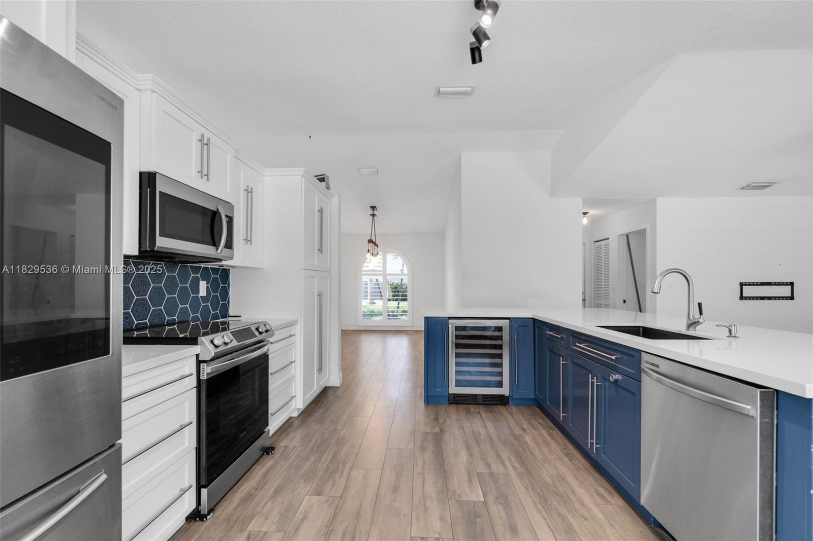 Building Photo - 15260 SW 143rd St