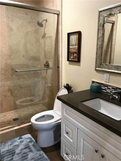 Building Photo - 4942 Tamarack Way