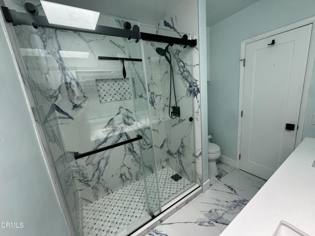Building Photo - 1075 Chevron Ct