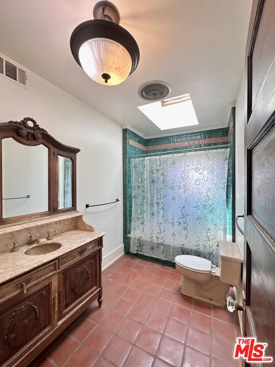 Building Photo - 2216 Meade Pl
