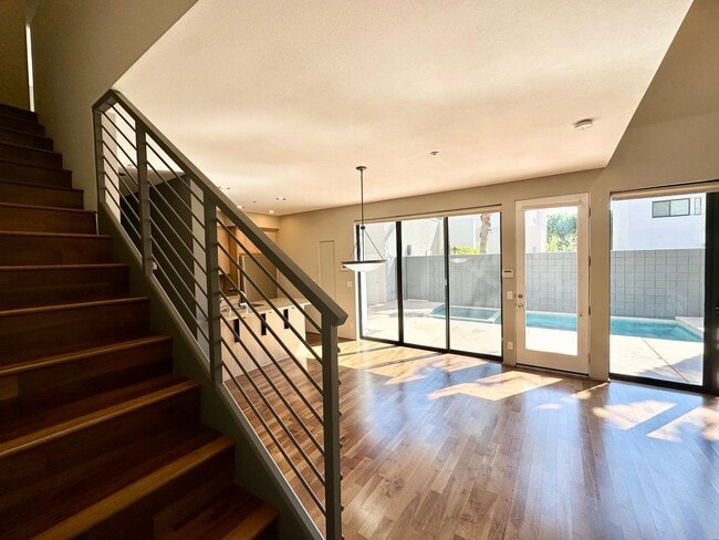 Building Photo - AVAILABLE NOW! 3-bedroom / 3.5 Bathroom Condo with Private Pool & Spa located in 48 & BARISTO!