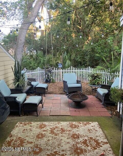 Building Photo - 323 Sand Castle Way