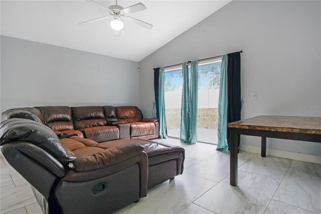 Building Photo - 519 Winthrop Pl