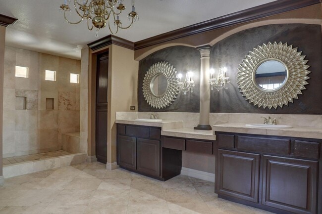 Building Photo - 10151 Arkell Ct