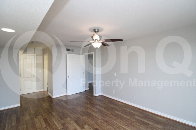 Building Photo - 3435 W Danbury Dr