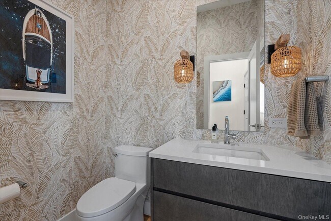 Building Photo - 68 Foster Ave