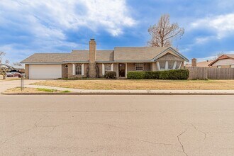 Building Photo - 4 Bed 2 Bath in SW Oklahoma City