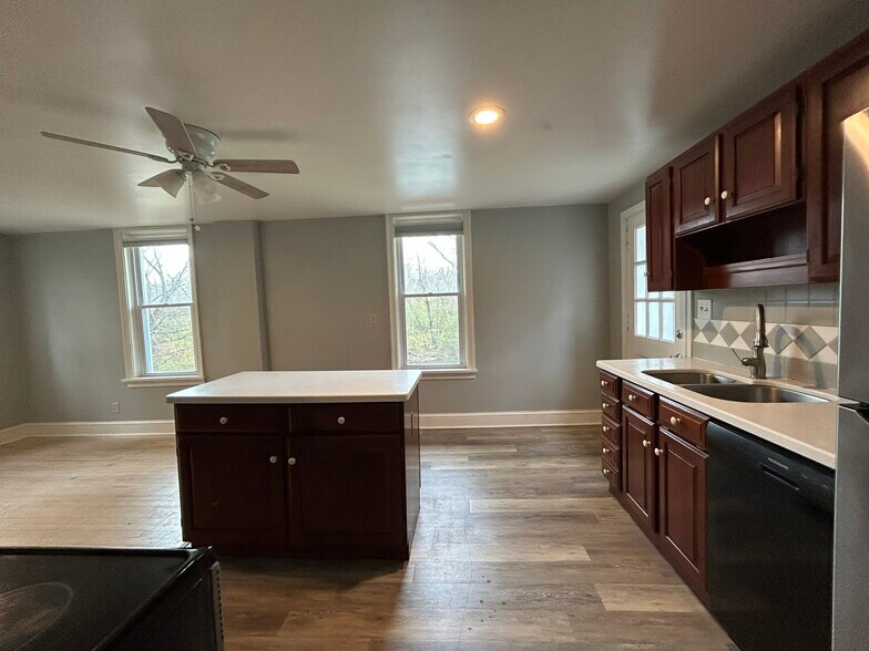 Island cherry cabinetry - 2071 Tulpehocken Rd