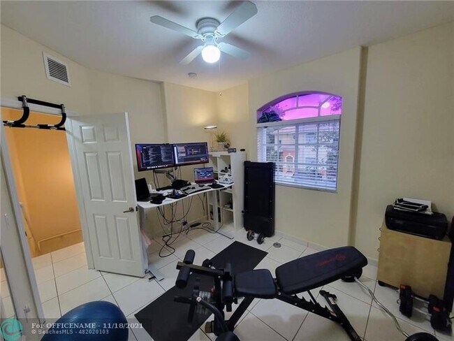 Building Photo - 7260 NW 174th Terrace